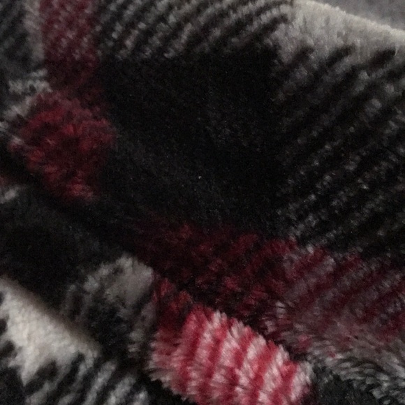 Meet your Posher, Amy - Picture 1 of 1